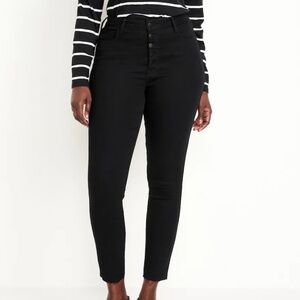 Old Navy Extra High-Waisted Rockstar 360° Stretch Super-Skinny Jeans